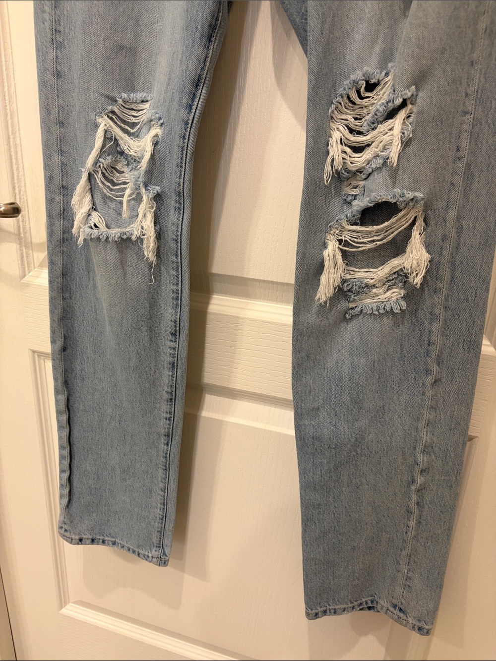 Abercrombie & Fitch Langdon Slim Light Blue Destroyed Jeans 28 x 30 - Picture 3 of 11